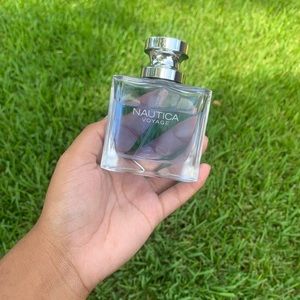 Mens Nautica voyage cologne